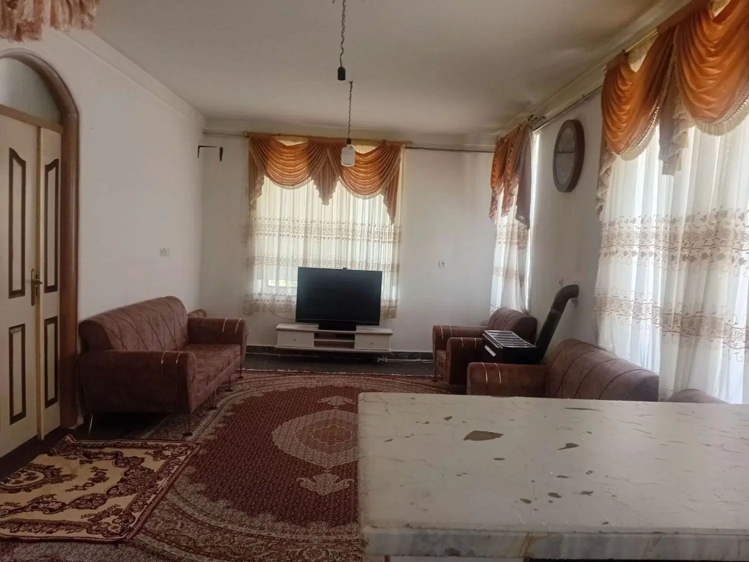 خانه اجاره ای در روستای اجگره