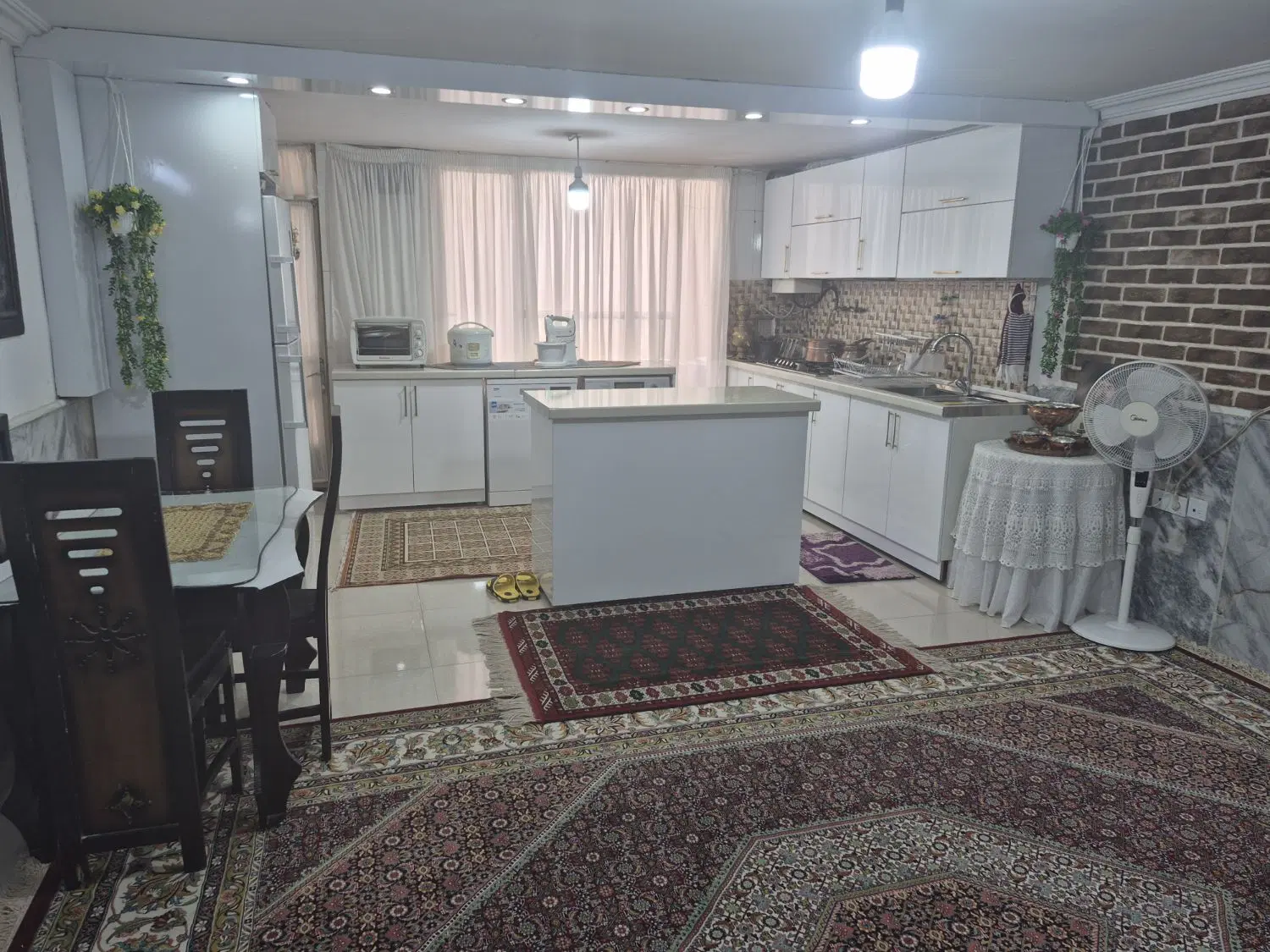 اپارتمان 75 متری همکف فقط زوج