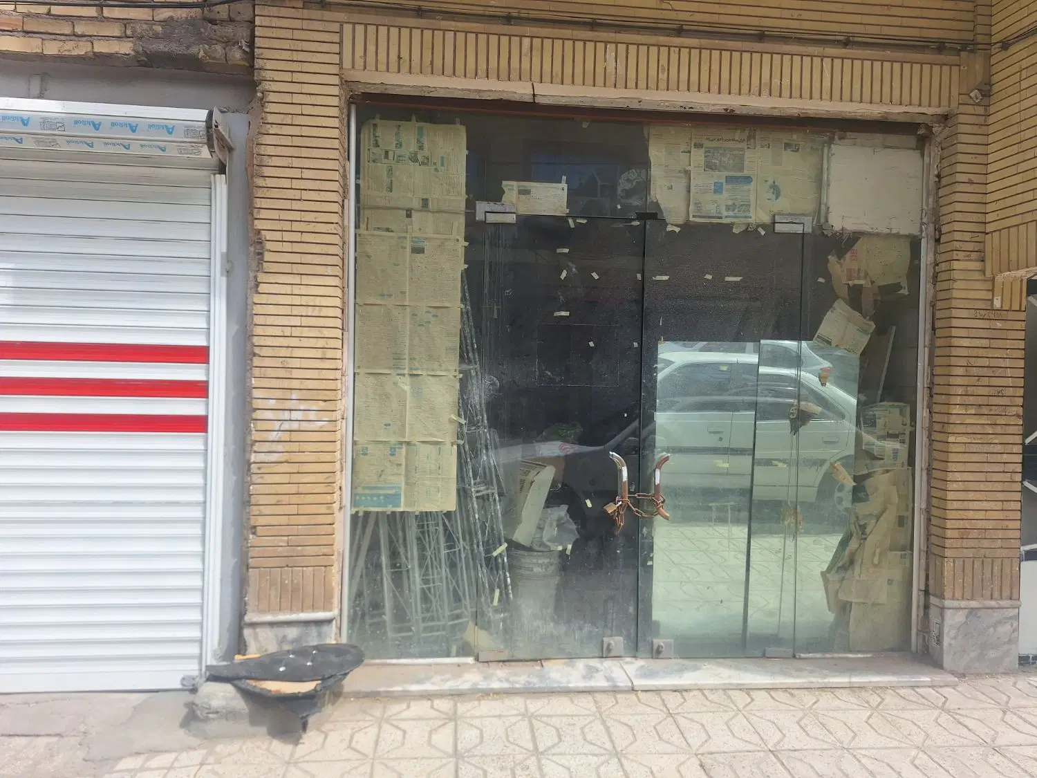 مغازه‌۲۵‌متری‌هدایت‌۲۵