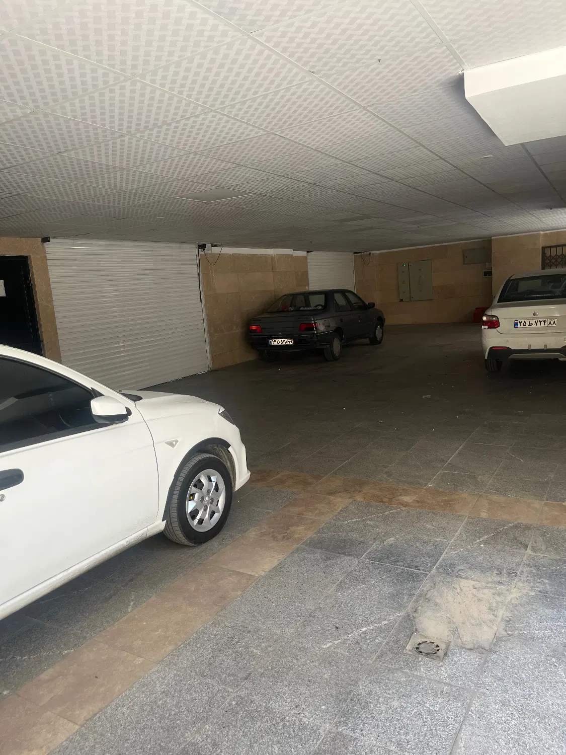۶۵متر فول امکانات