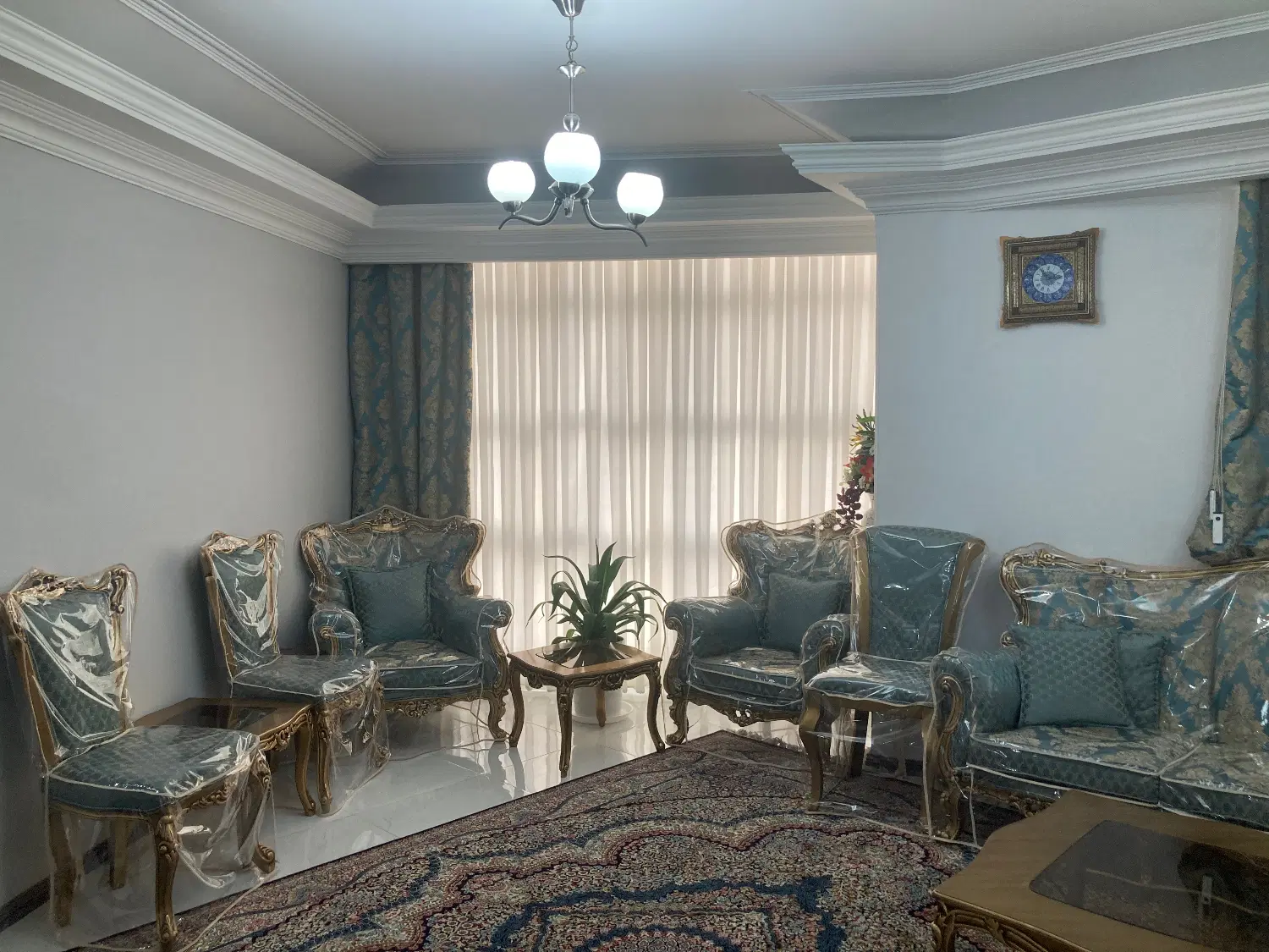 حاشیه صارمی ۵ سه نبش