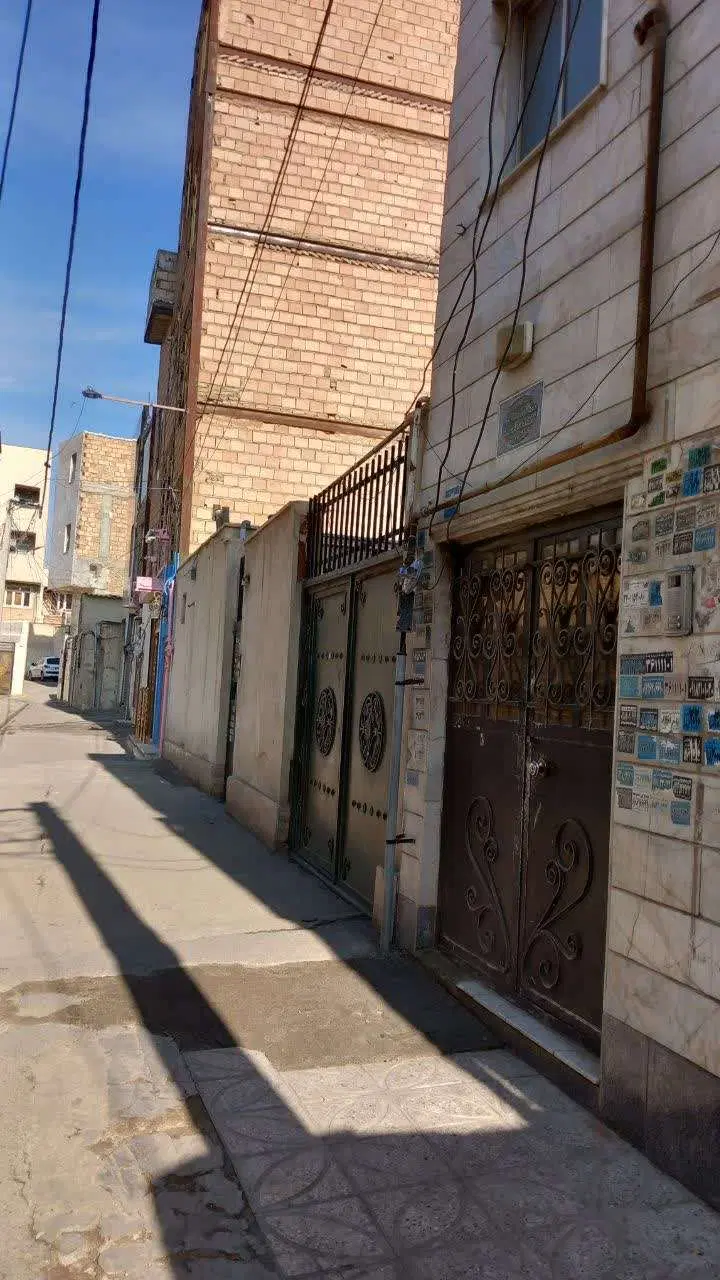 ۲۸۷ متر مسکونی ویلایی با ۲ طبقه