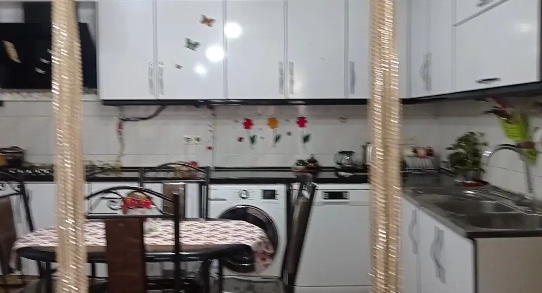رهن و اجاره منزل مسکونی طبقه بالا