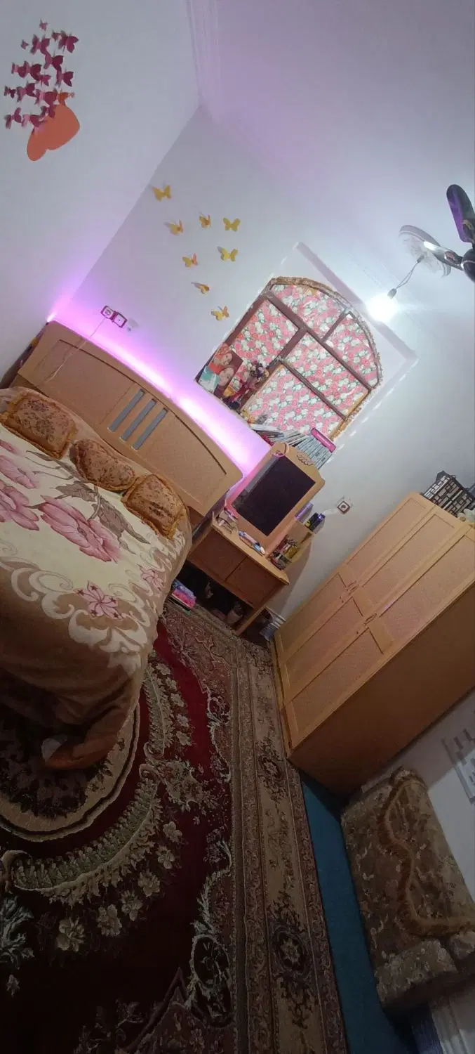 خانه ویلایی آخر حکمی