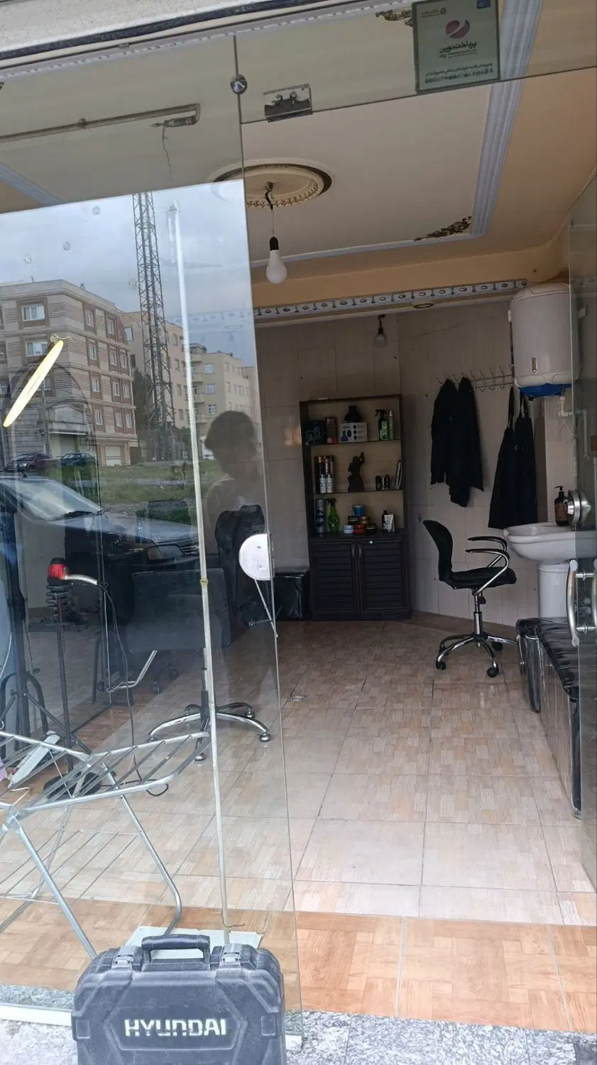 مغازه بهداشتی در اندیشه اوچمان چهار