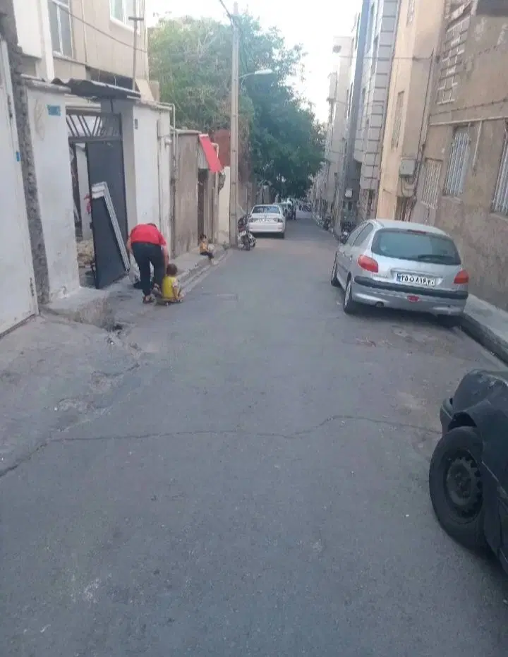 ملک ۸۰ متری شمالی خ ریوندی کوچه هشتم