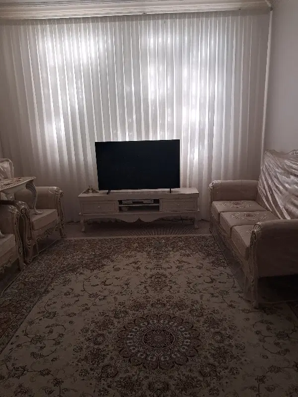 فروش آپارتمان وحید ۱۳