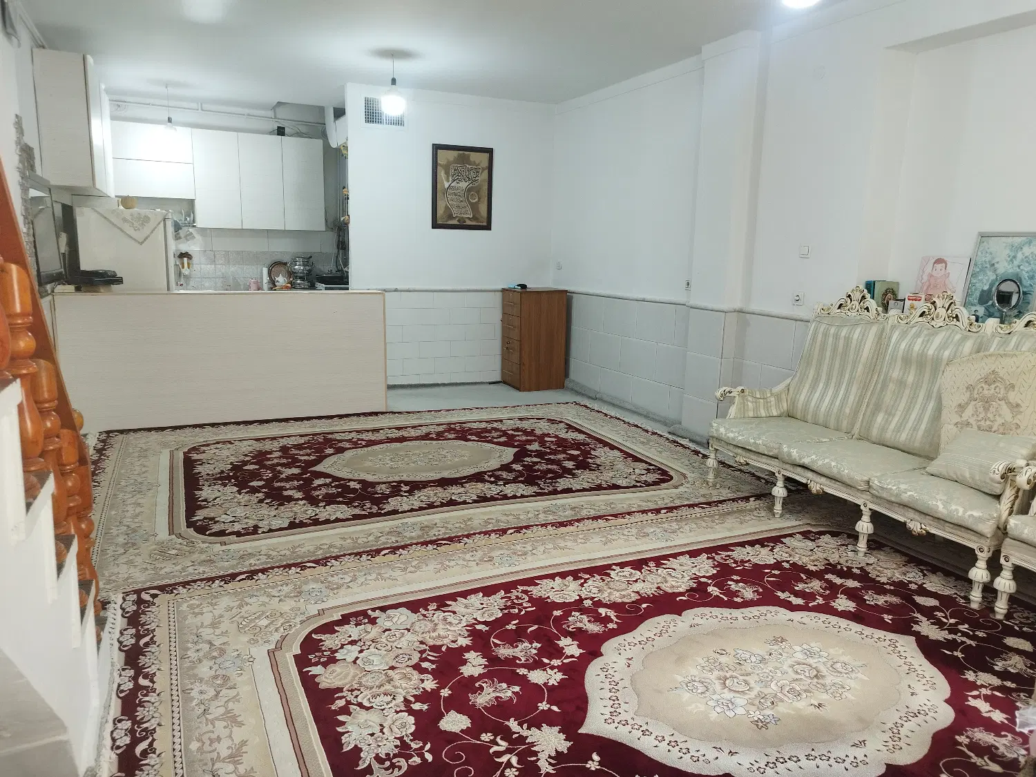 فروشی دو طبقه