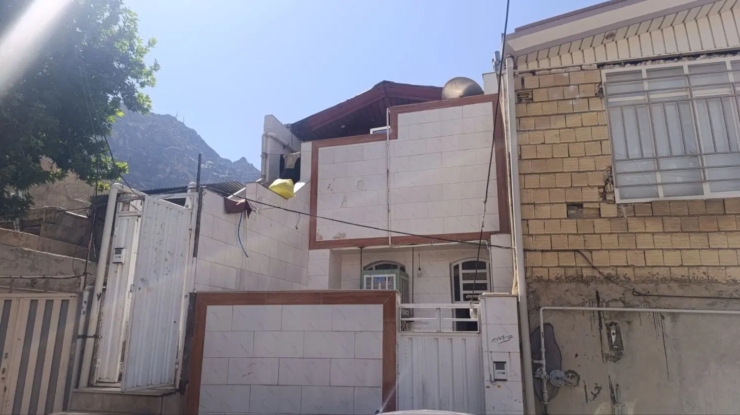 منزل درپاچنارزاگرس دهم دوطبقه با زیرزمین