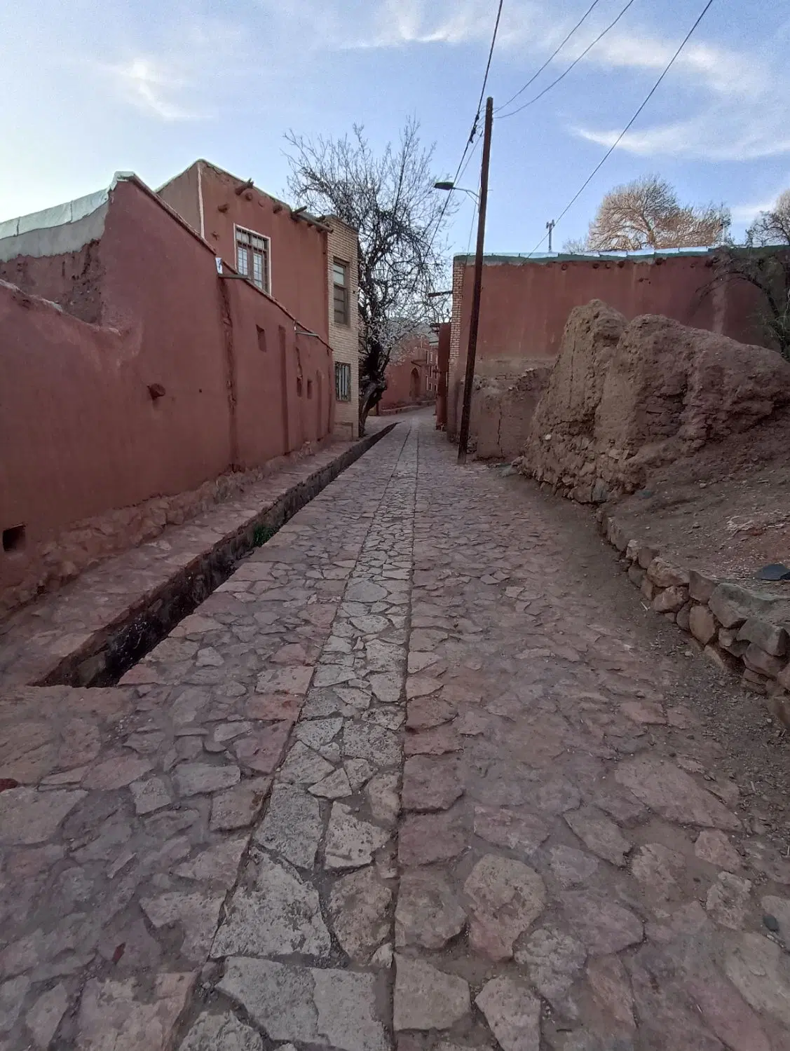 خونه ویلایی حیاط دار شهر قائم