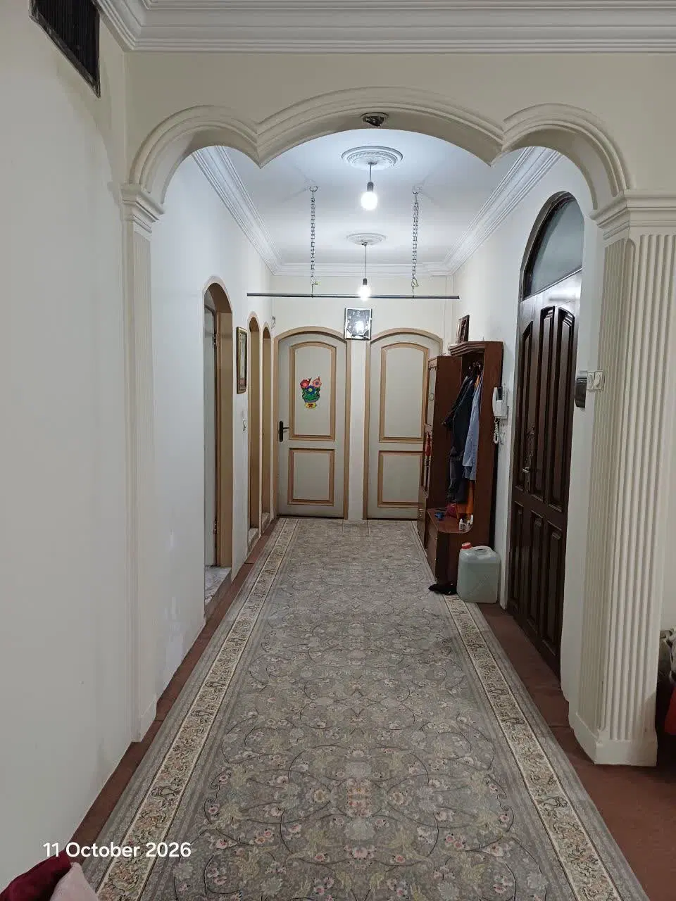 آپارتمان دوخواب طبقه اول پله در مجموعه سه واحدی