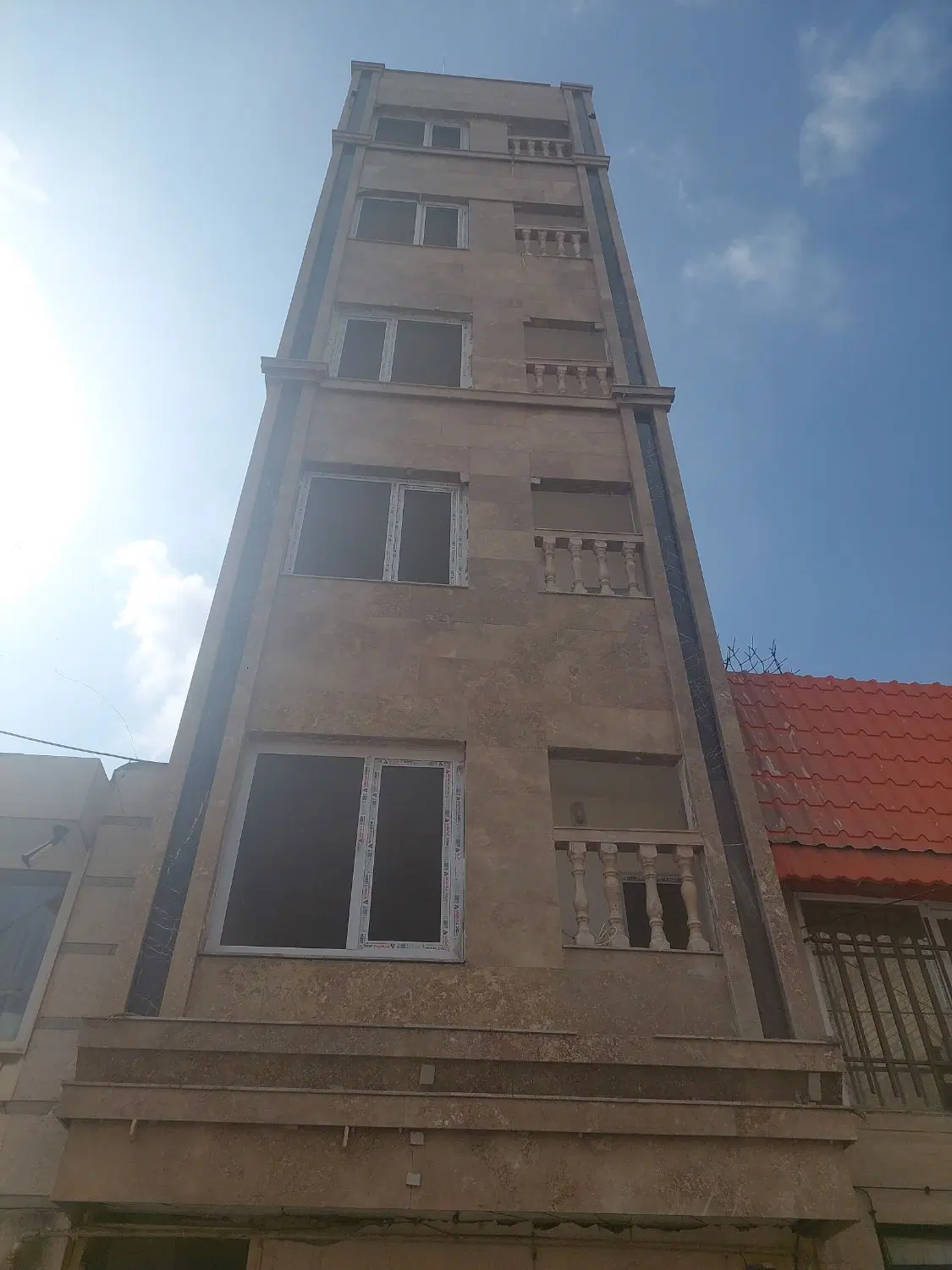 آپارتمان دوخوابه نوساز