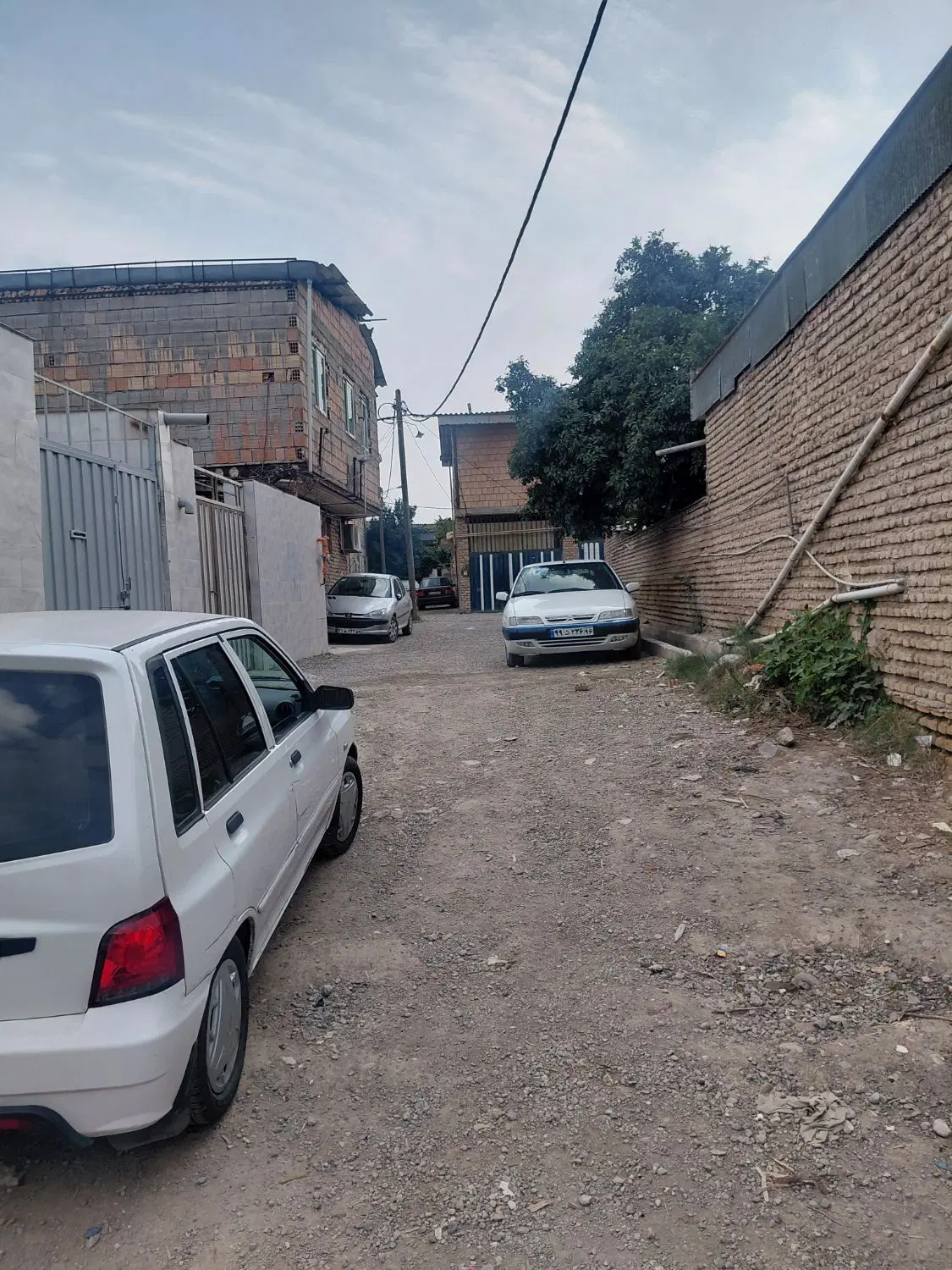زمین مسکونی زنگیان