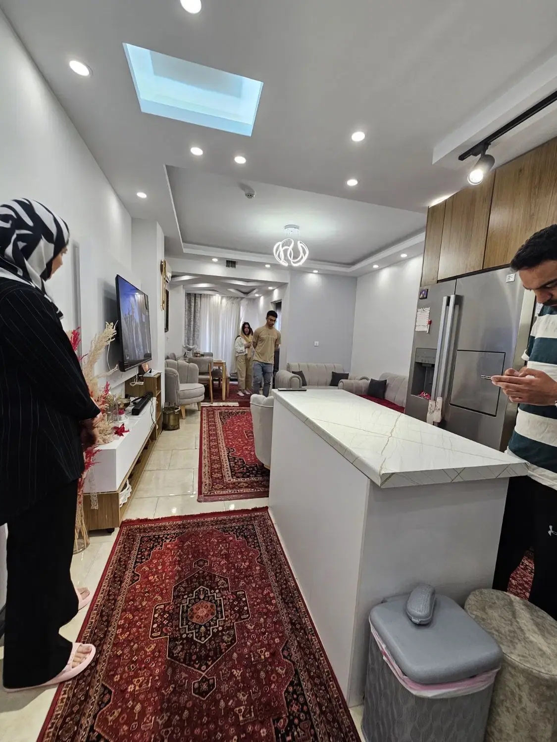 ((المپیک ۶۵ متر طبقه اول))