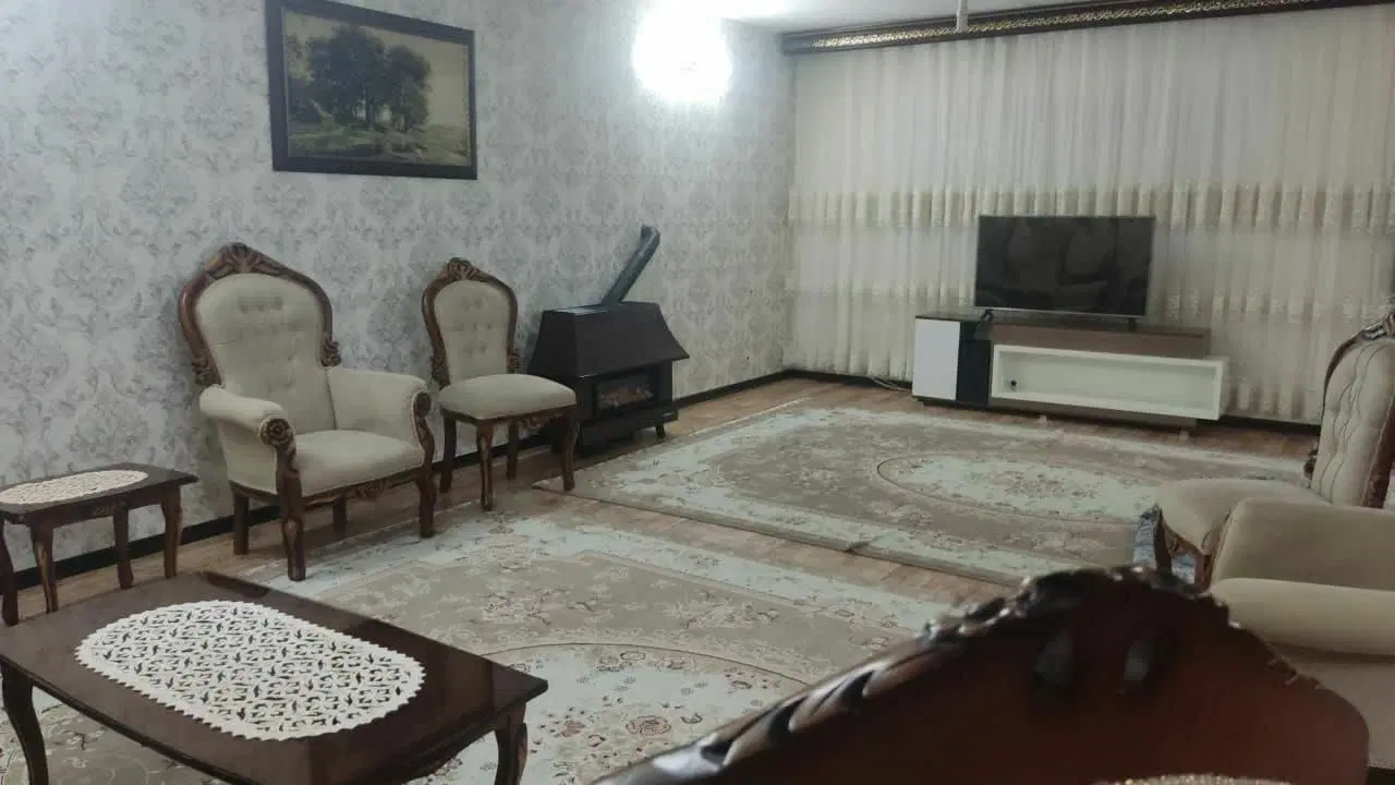 فروش ملک ۲۱۳ متری دو بر + تجاری دائم دو واحدی