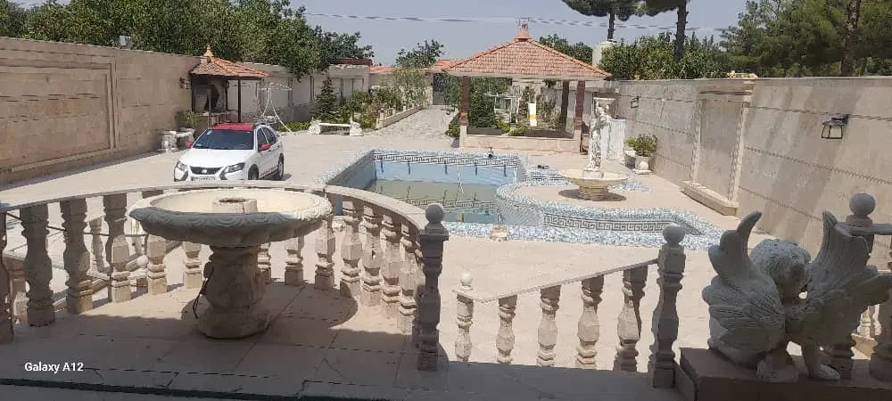 زمین فروشی تا زیرسقف رفته سردونبش