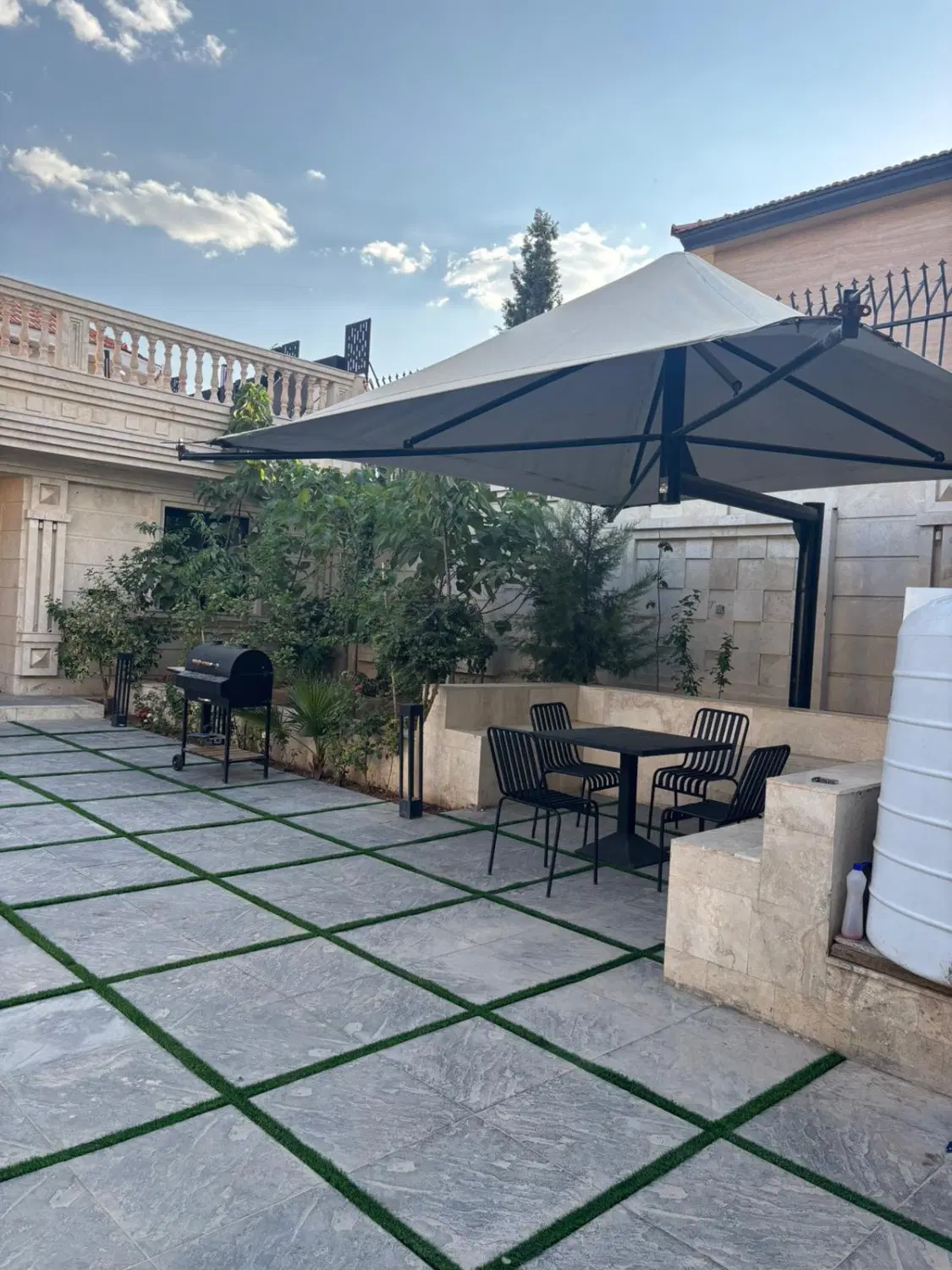 رزرو باغ استخر دار