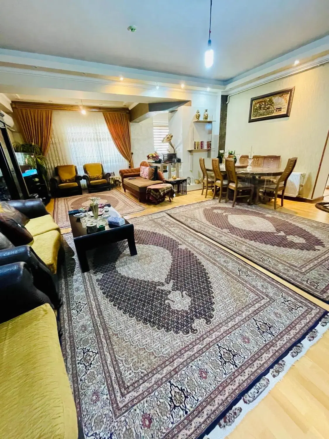 آپارتمان ۱۲۵ متر ۲ خواب برج گلهای توانیر - ولیعصر