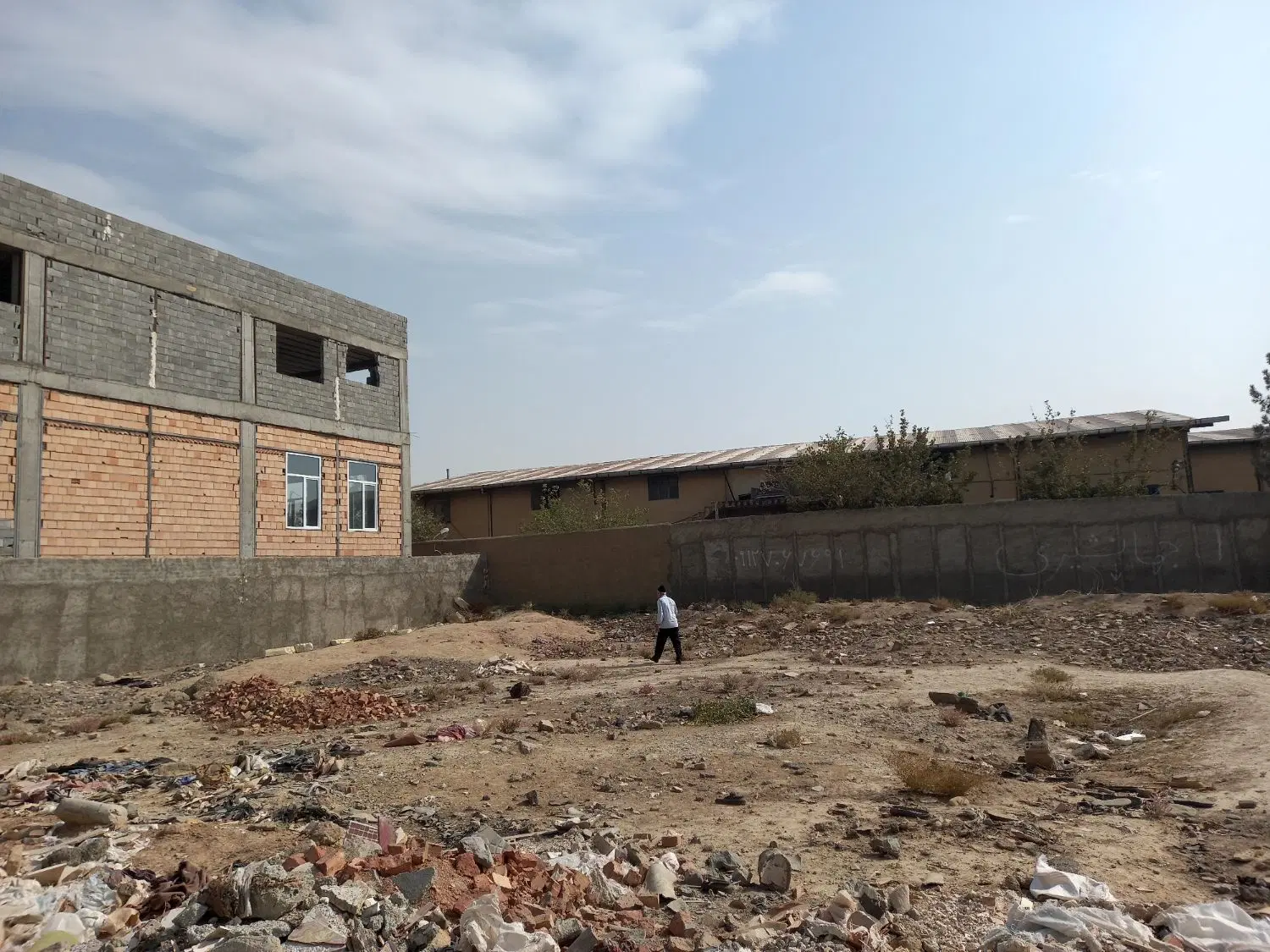 زمین ۳۰۰متری قولنامه محضری
