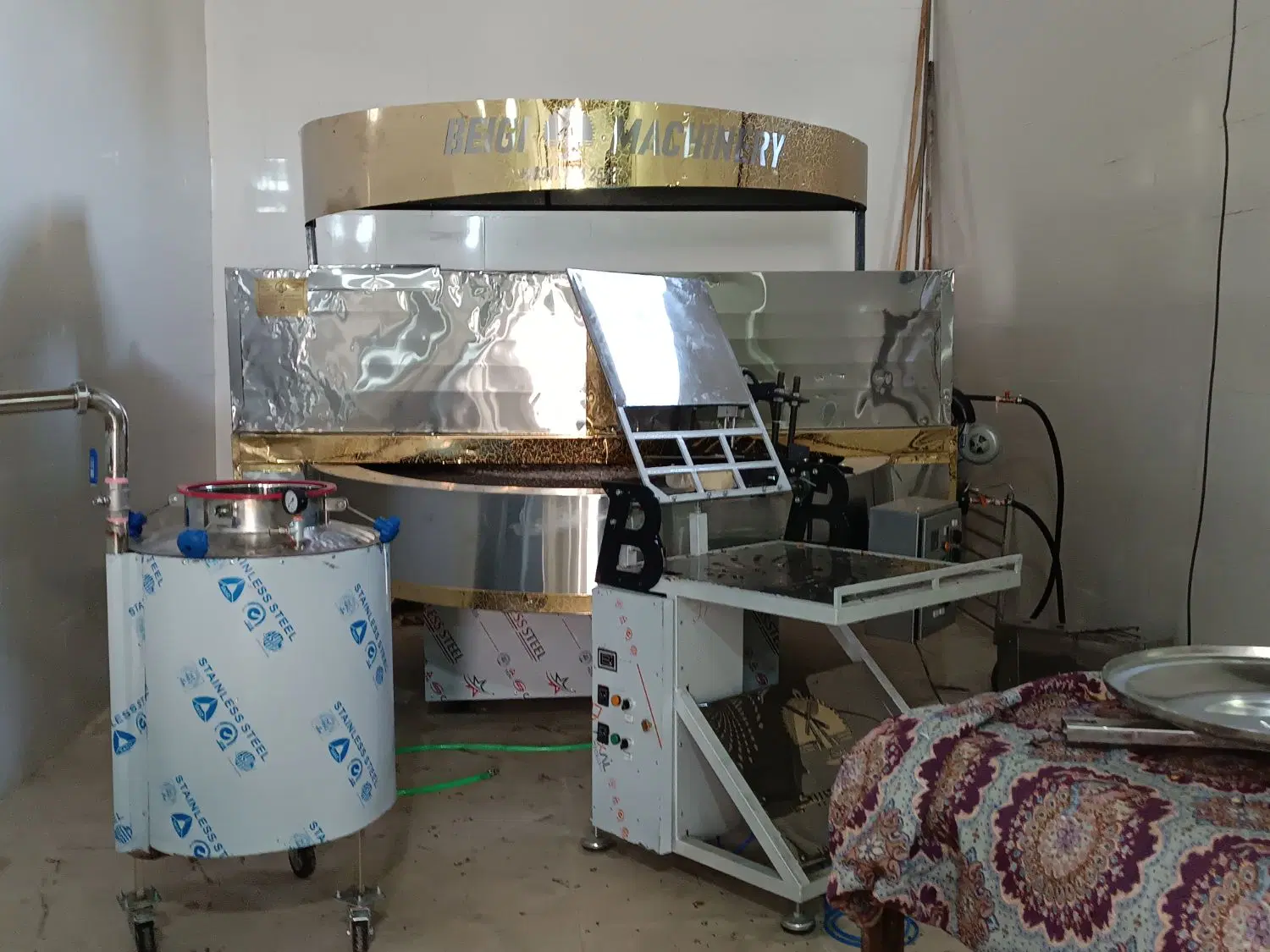 فروش سهمیه دولتی نانوایی سنگک با دستگاه اتوماتیک