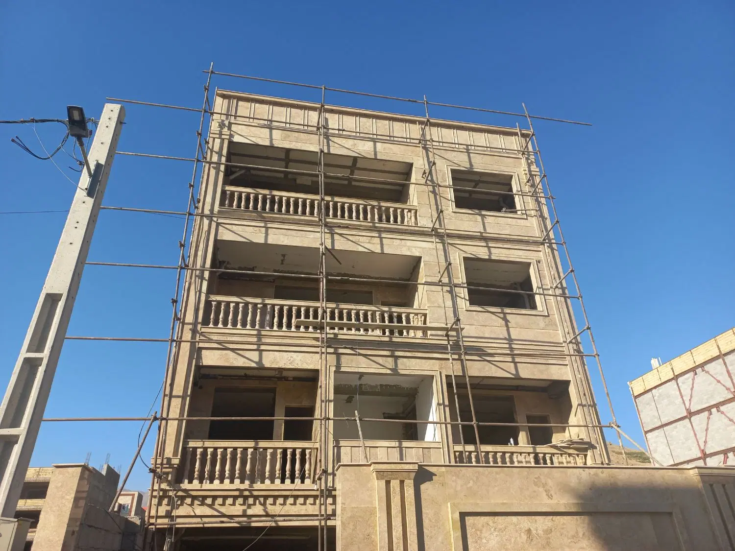 فروش منزل مسکونی