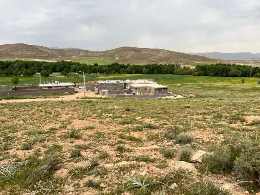 یکقطعه زمین مسکونی طرح هادی درروستای حسین ابادبیضا