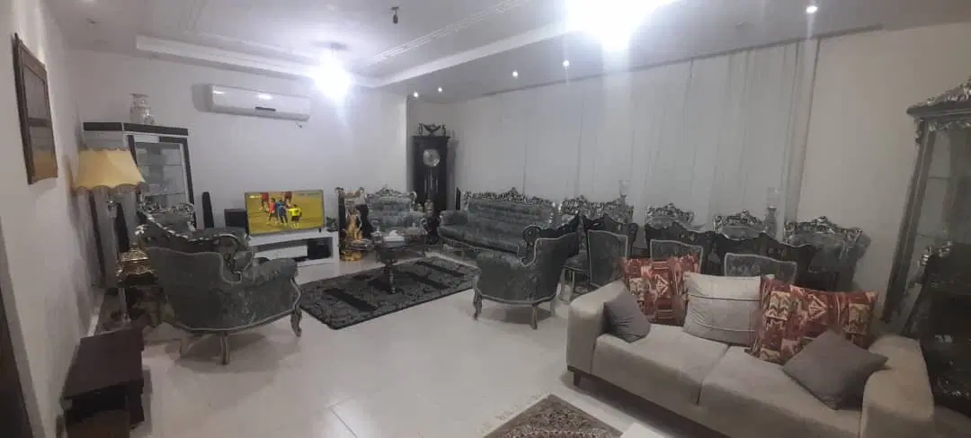 سه خوابه تک واحدی ۱۲۰ متر گلشهر فروزان