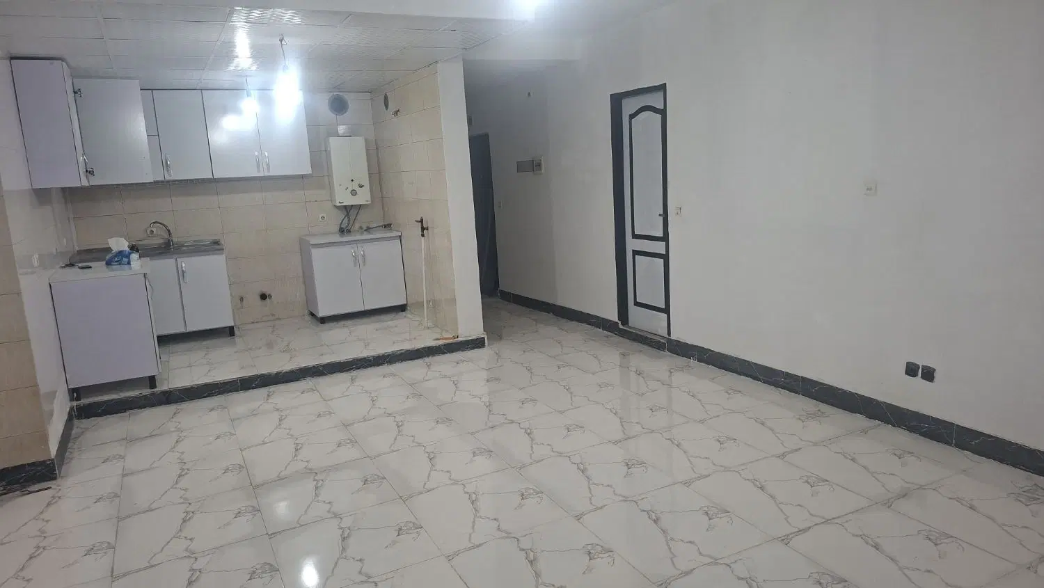 واحد آپارتمان همکف مستقل