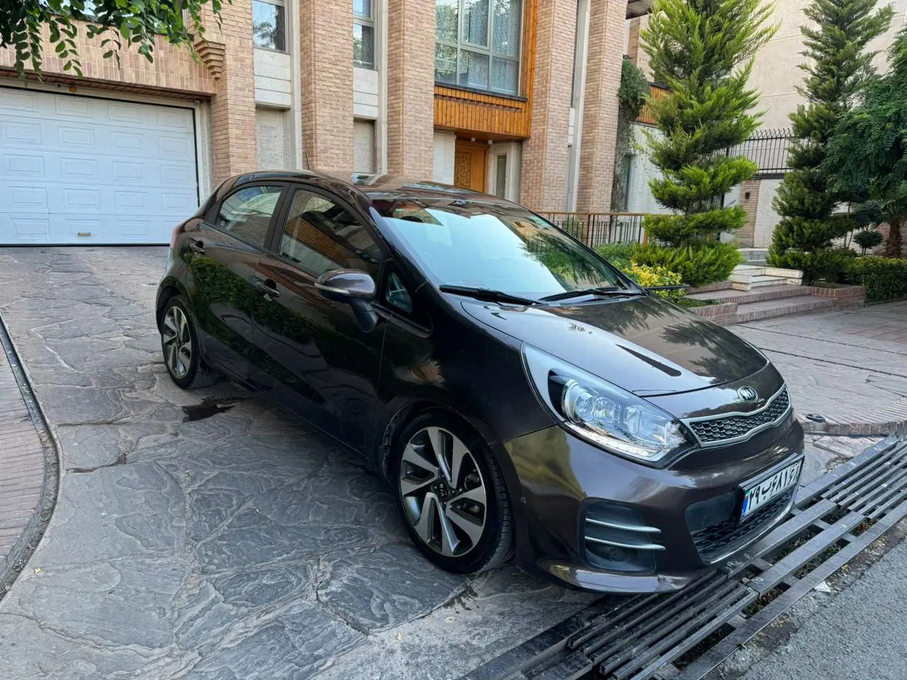 زمین داخل شهرک و خودرو معاوضه با ماشین