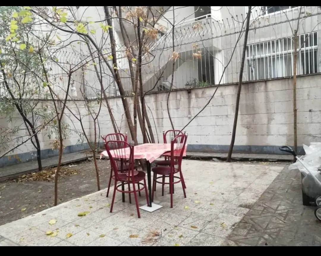 میدان نامجو‌ ۵۲۶بر۲۳  جنوبی شمالی