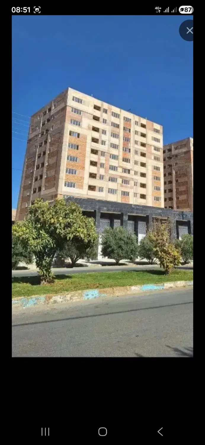 سروقامتان ۱۳۰ متری ملکی