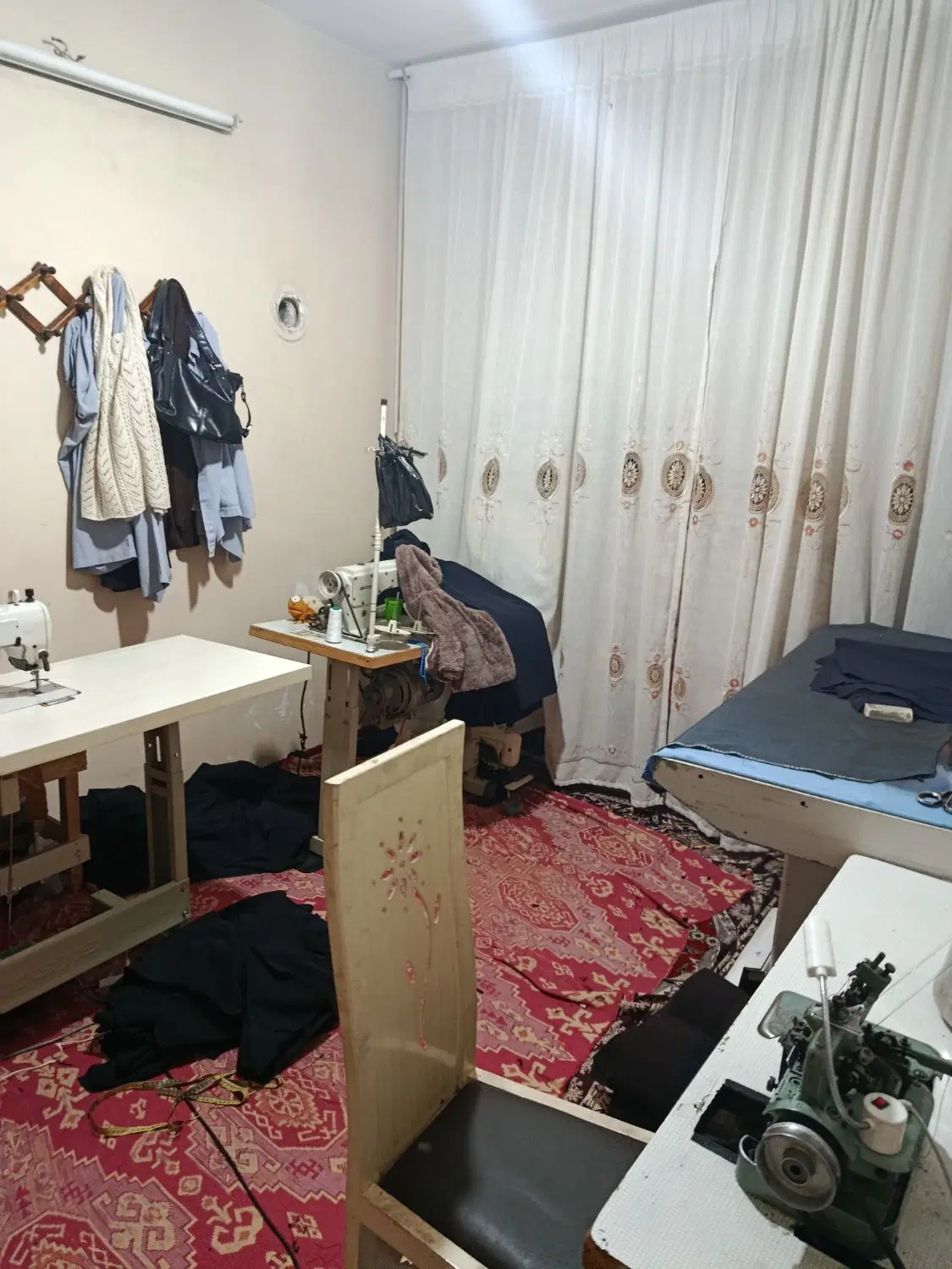 دوطبقه ویلایی پله داخلی ماشین رو گلشهر