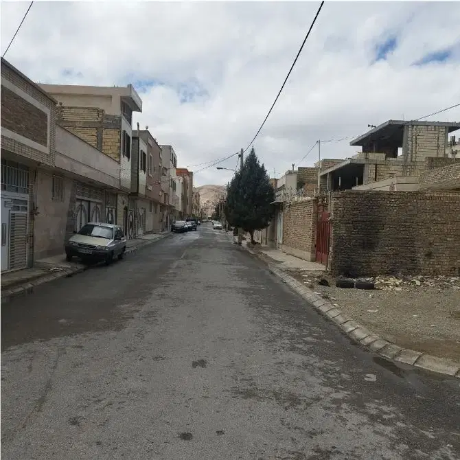 زمین با ۷۰درصد پیشروی  محله دو منظریه درب حیاط