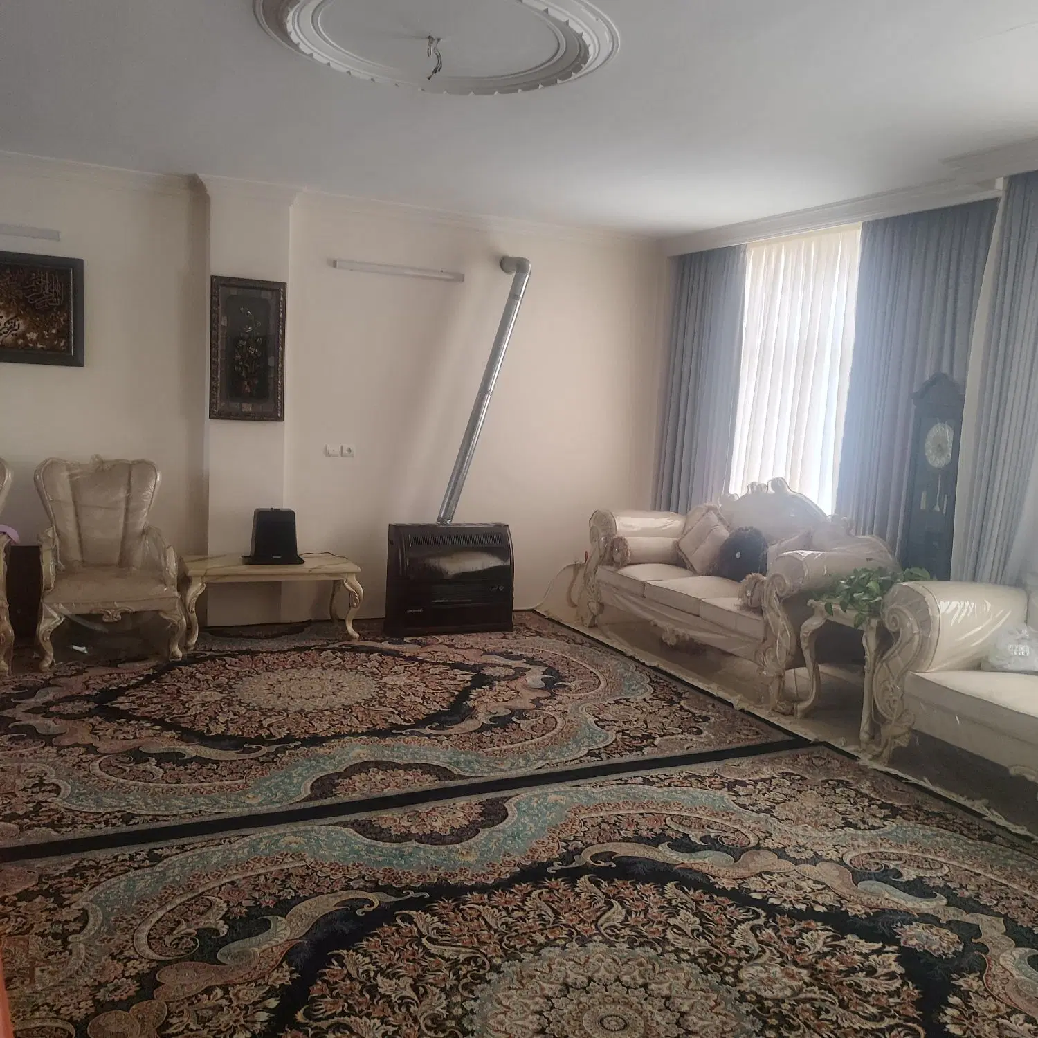 فروش آپارتمان دوخوابه صدمتری تک در واحدی شهرک کوثر