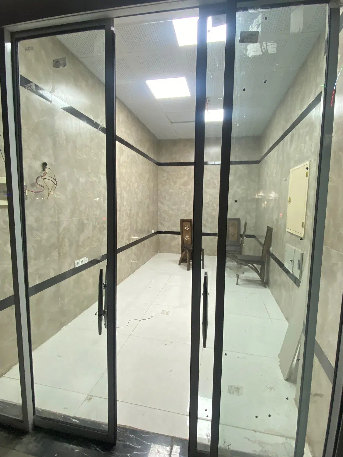 فروش مغازه تهرانسر ۱۶ متربر شاهد