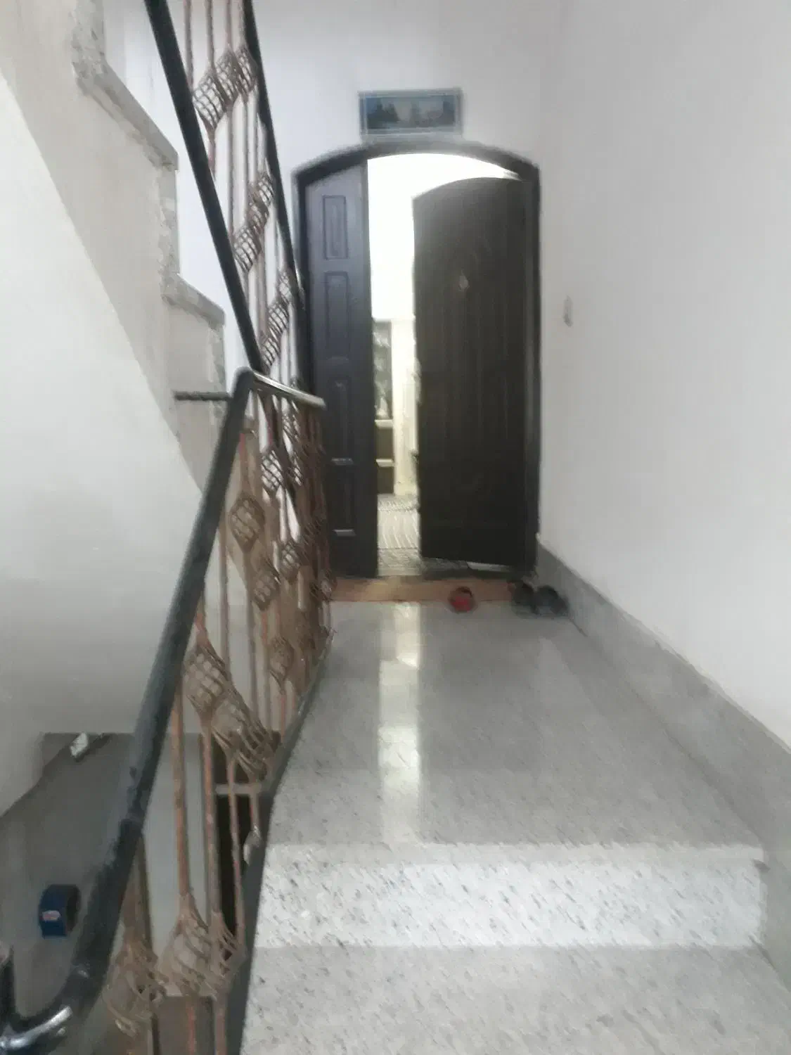 آپارتمان ۹۰ متری در قائم ۸
