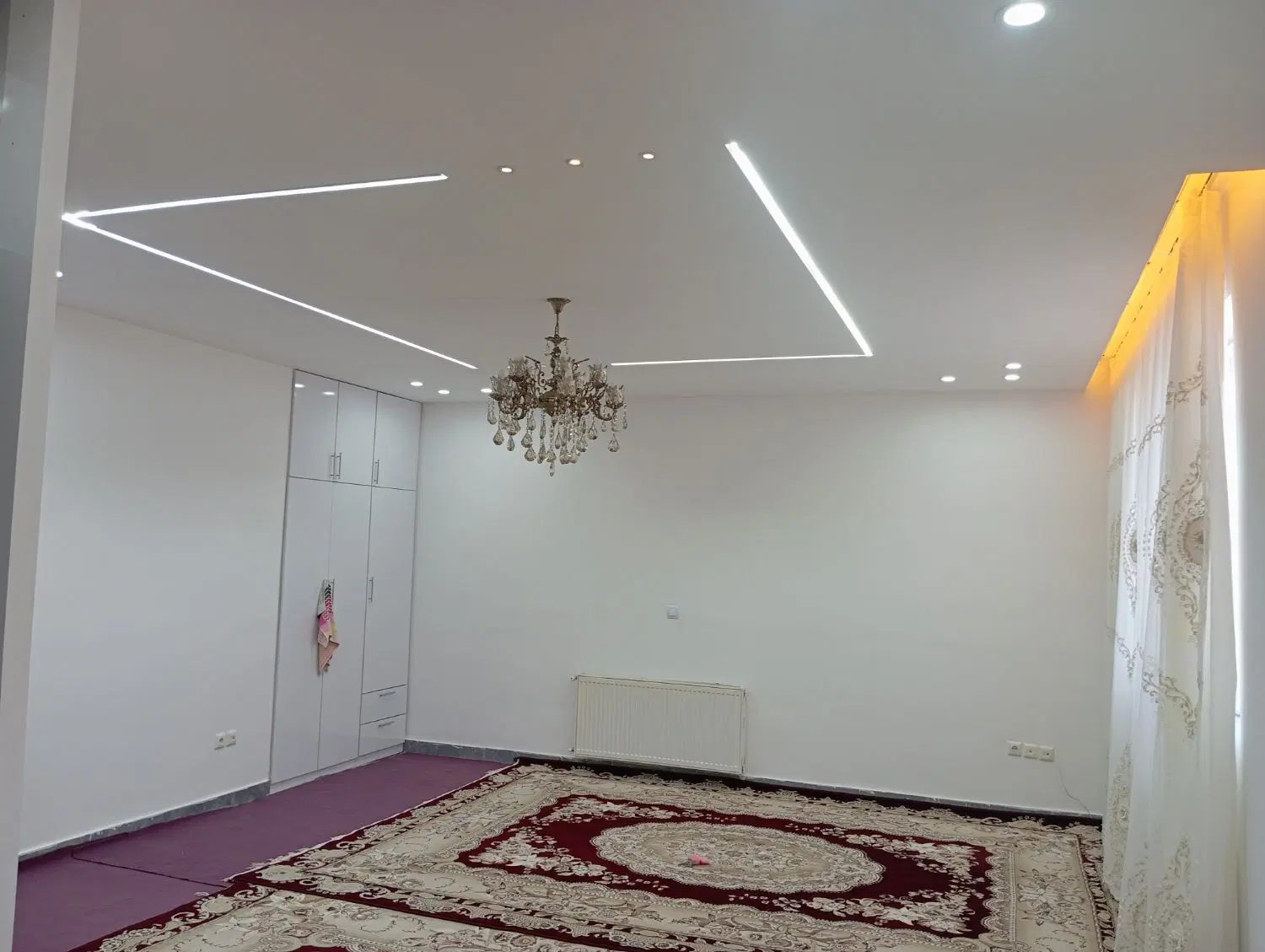 فروش واحد آپارتمانی.83 متر  شهرک نیایش