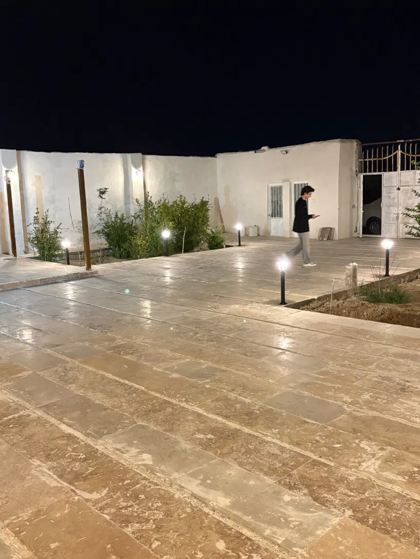 باغ اصفهانک با برائت ساخت استخر و دیوار ها