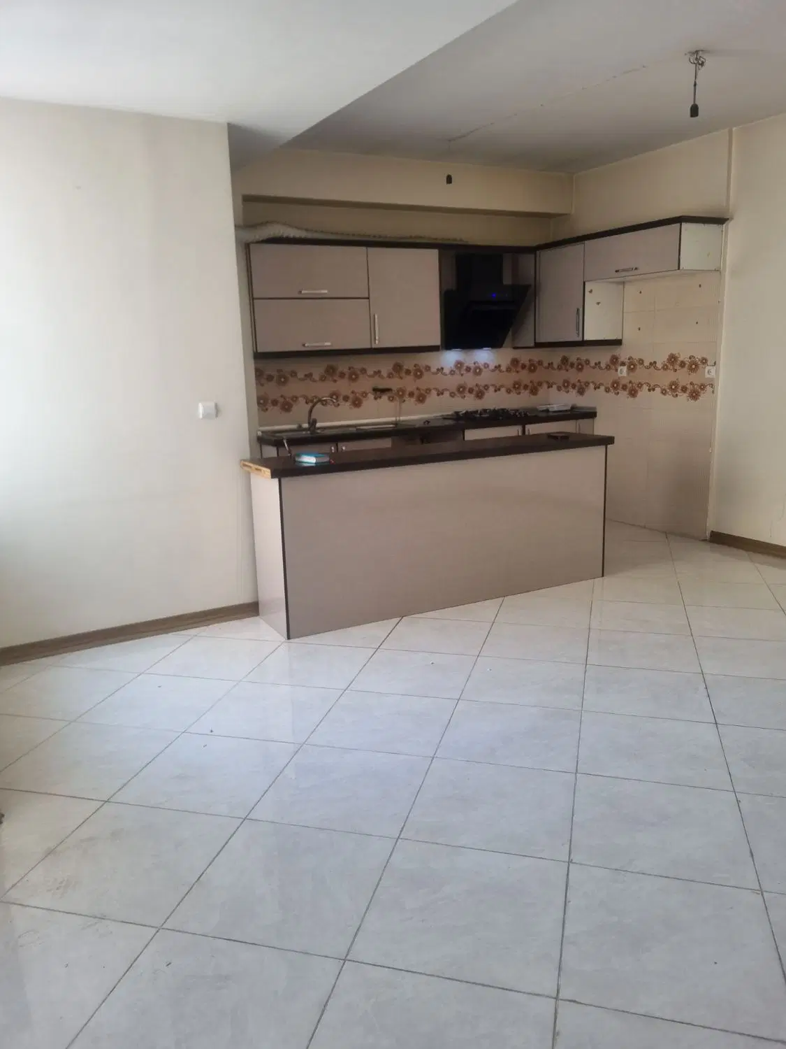 اپارتمان ۵۷ متری خلیج فارس
