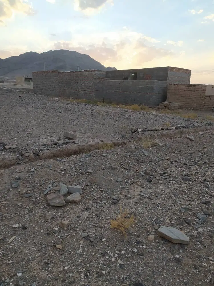زمین فروشی