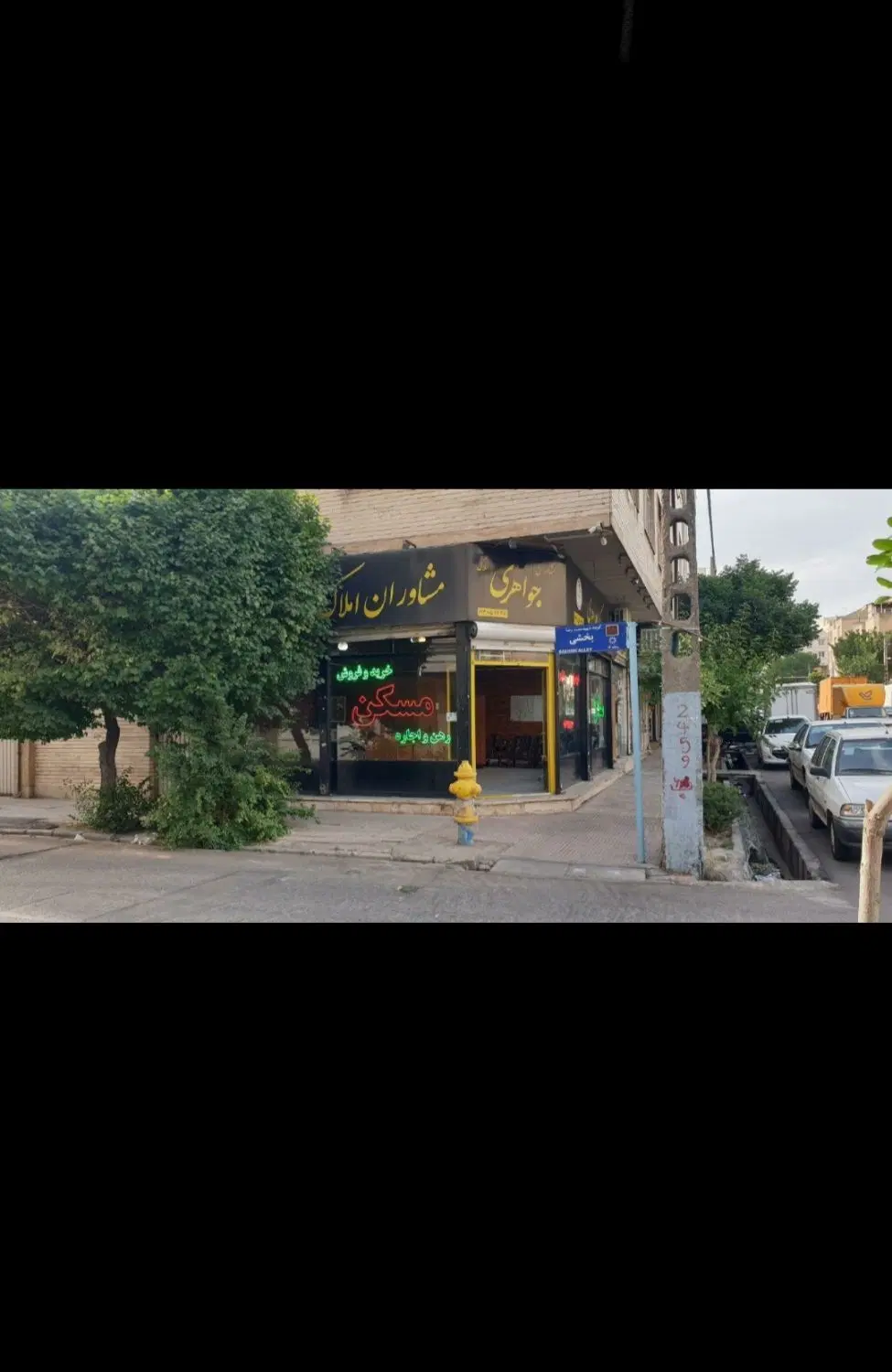 اجاره مغازه ۵۶ متر ۵ دهنه سرنبش  پیروزی کریمشاهیان