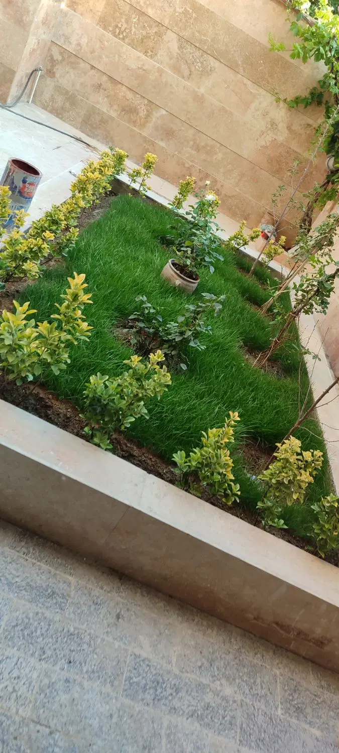 آپارتمان ۱۴۴ متری کلیدنخورده
