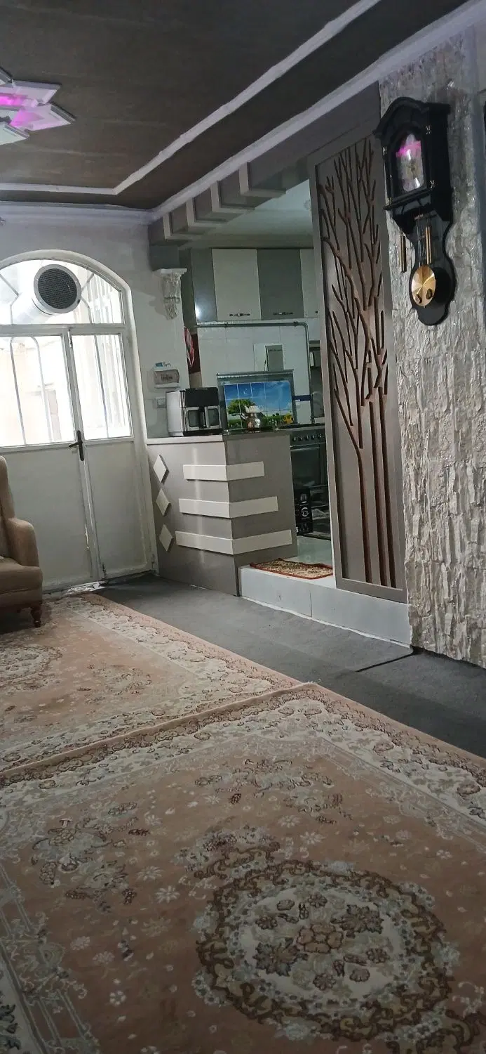 خانه مسکونی در المهدی (اسلام آباد۲)