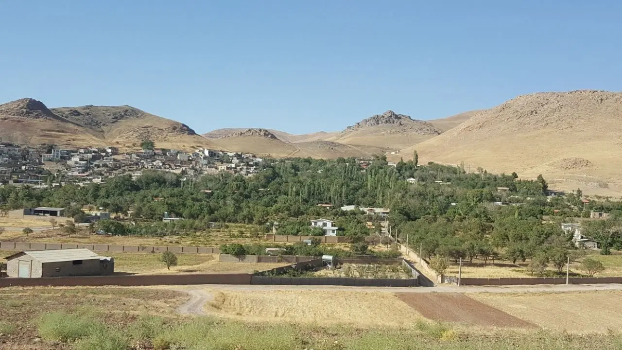 عبدل آباد کوهپایه زمین دیوار پایانکار سند