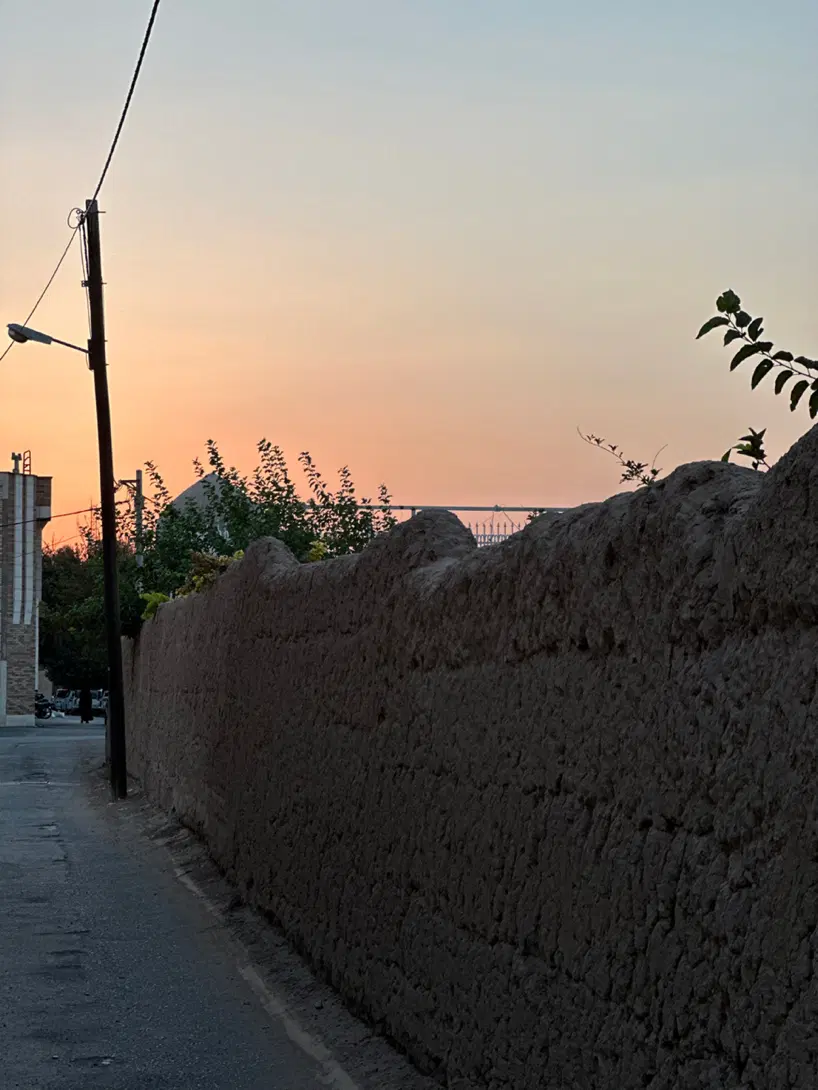 زمین امیراباد‌