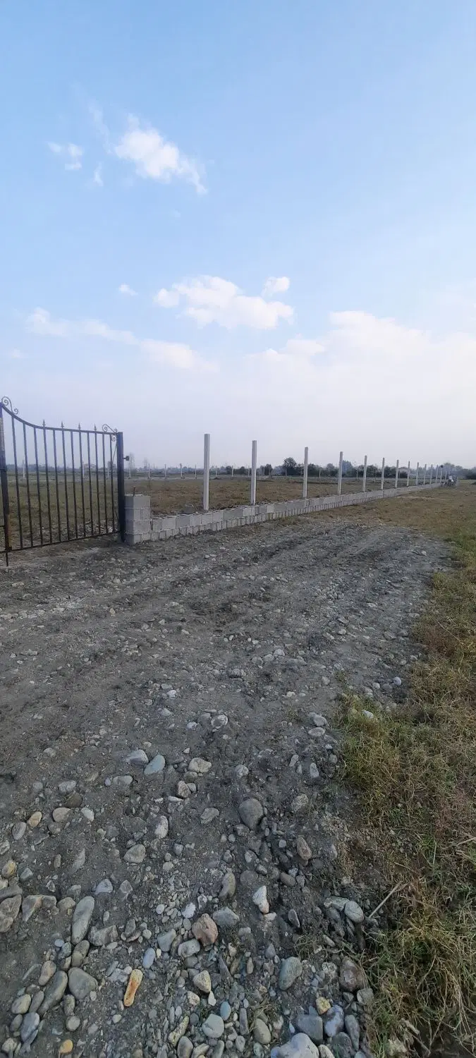 زمین ۱۷۰۰ متری با مسکونی