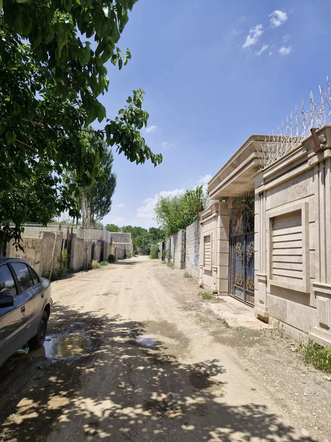 خانه نیمه کاره