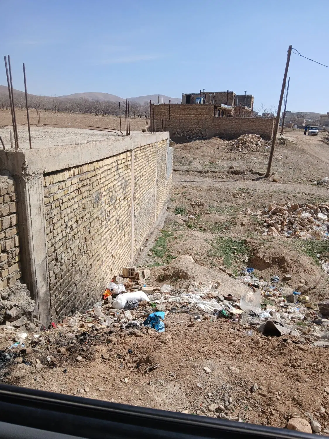 زمین۲۰۰متری بالاترازکارخونه نمک