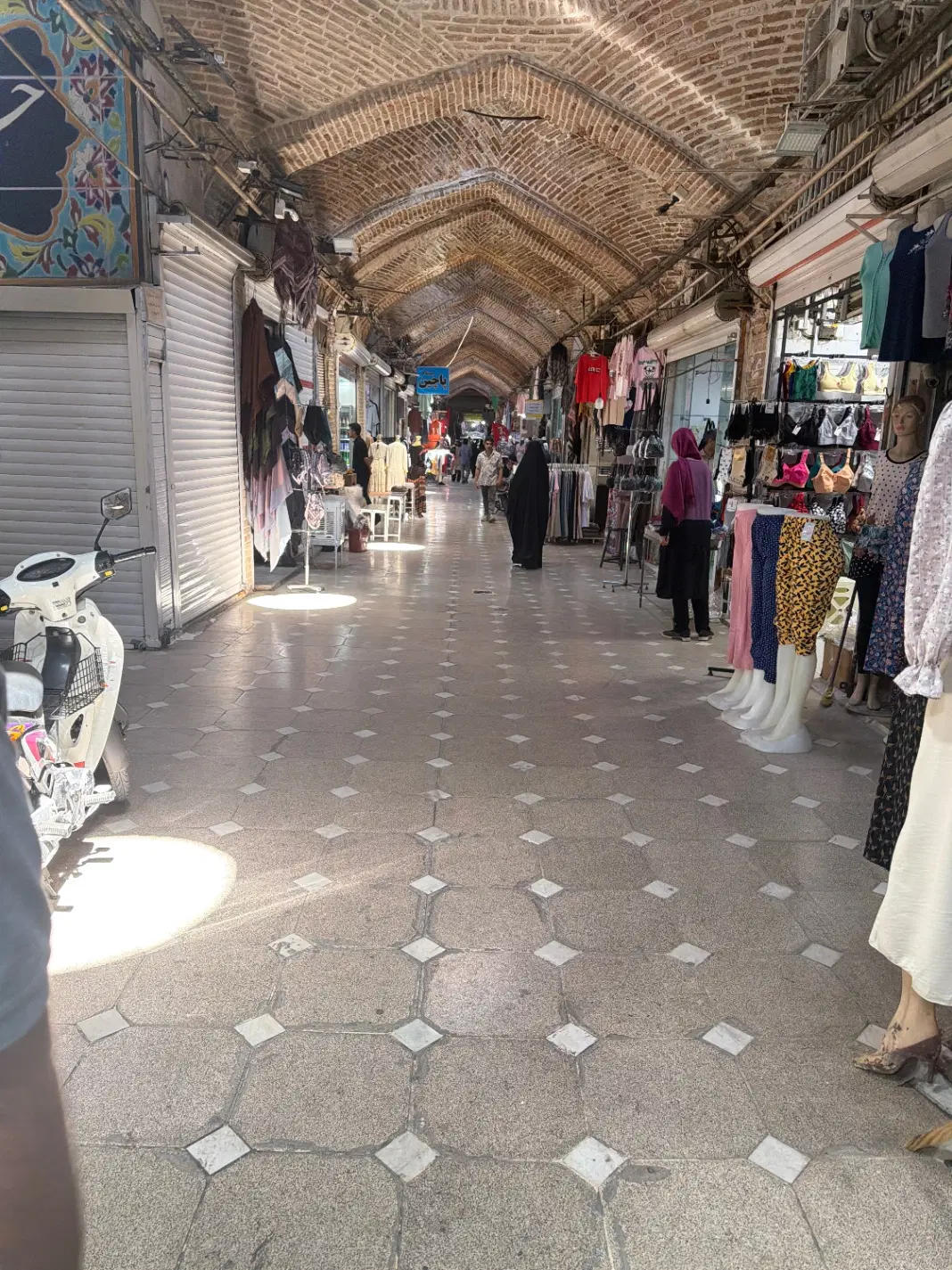 اجاره مغازه بازار (کفاشخانه بزرگ)