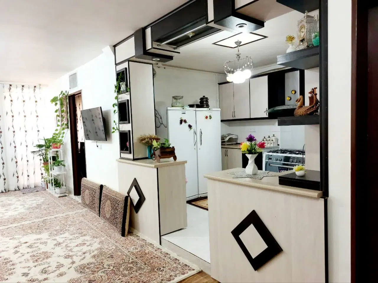 منزل مسکونی خیابان امید ۲ معاوصه با تارا اتومات